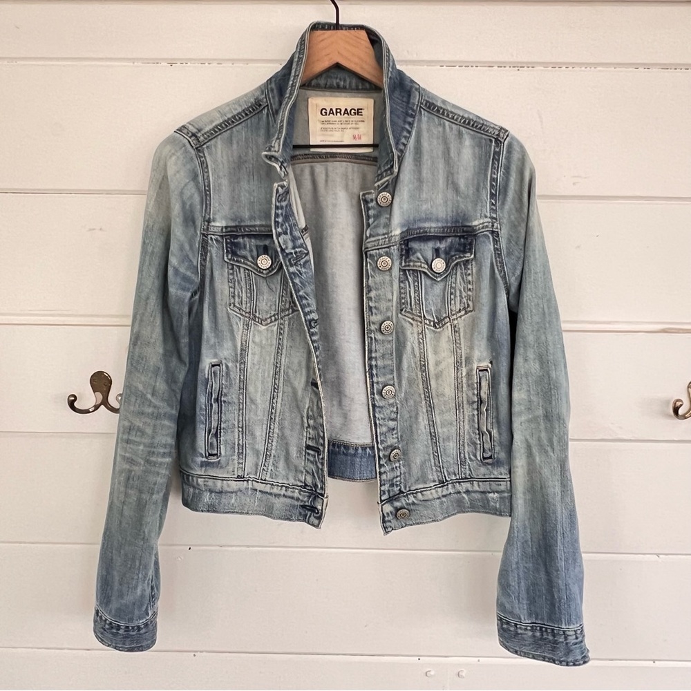 Garage Women's Light Blue Denim Jacket. Size M.
